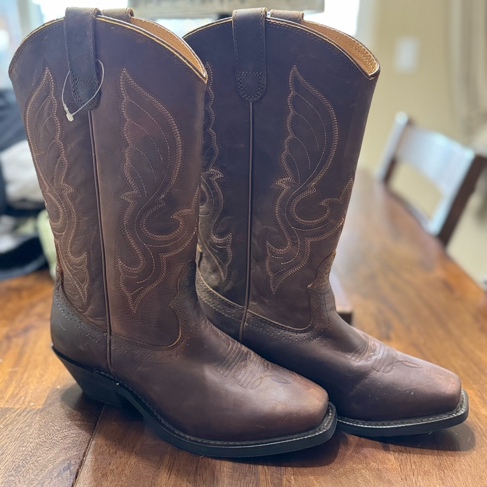 Shyanne Cowgirl boots new